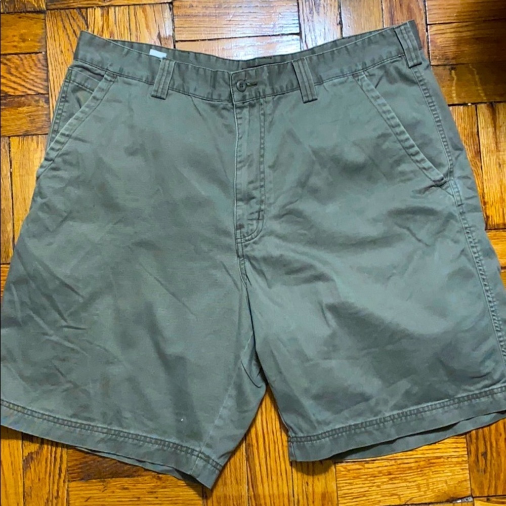 perry ellis vintage gray short size: 38